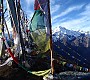 Gebetsfahnen am Gipfel